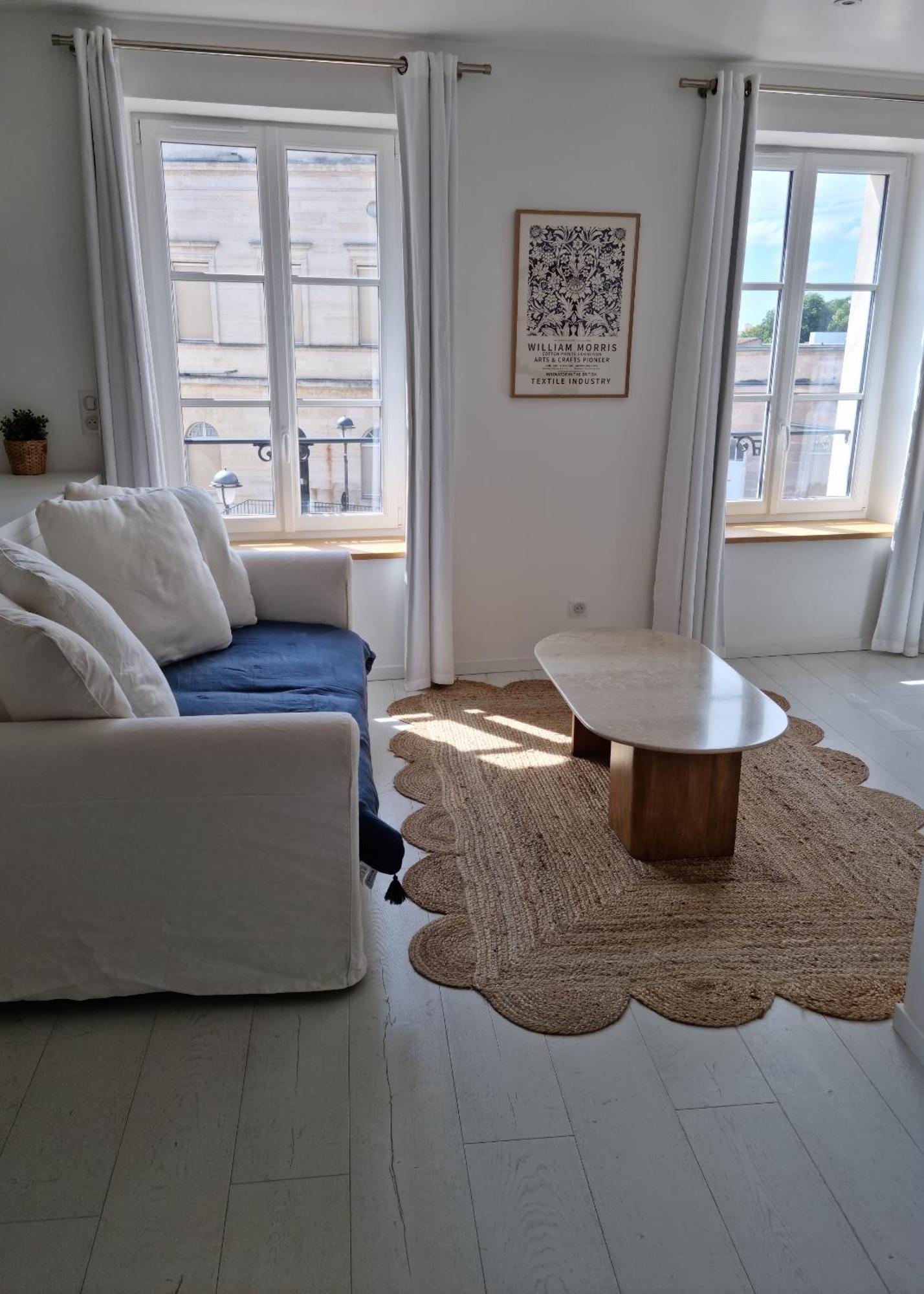 Victoire Saphir 203 Climatise Hotel De Ville 생디지에 외부 사진